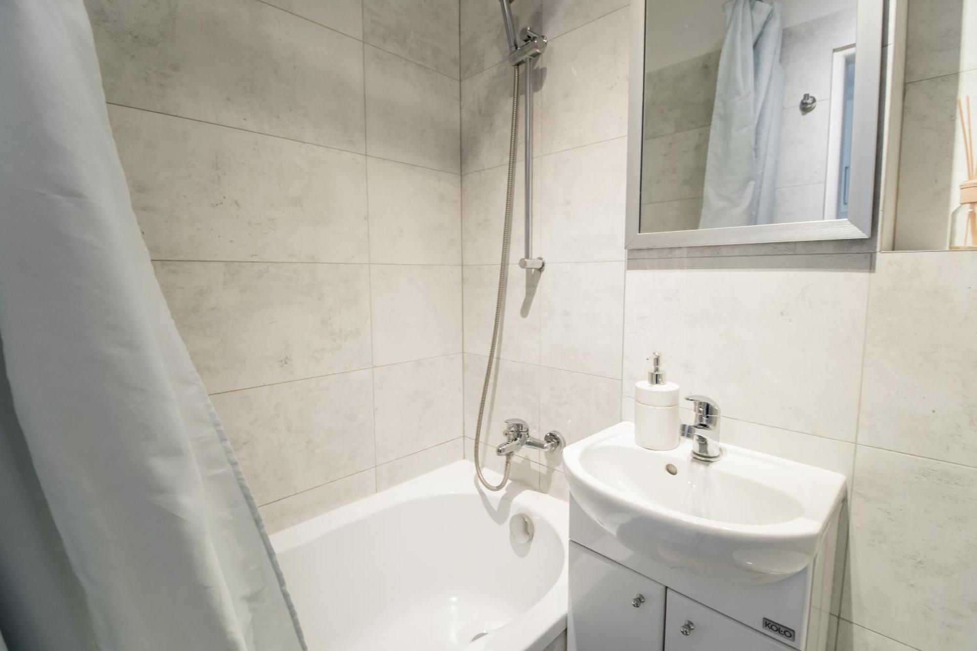 Piotrapartments - Bruna Green City Apartment Βαρσοβία Εξωτερικό φωτογραφία